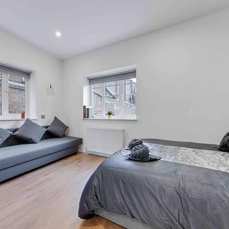 Holiday Home Sleep 8 Central London 9Elms エクステリア 写真
