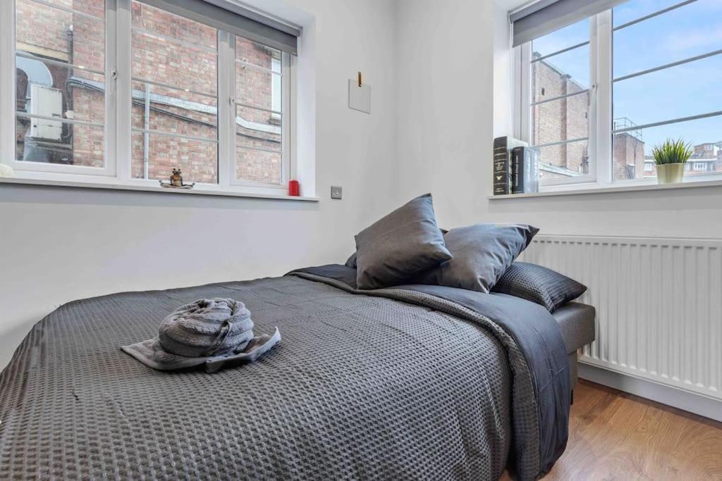 Holiday Home Sleep 8 Central London 9Elms エクステリア 写真